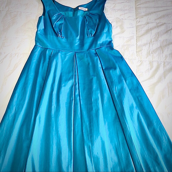 💙Bundle - Calvin Klein Dress + Crop Open Cardigan - Picture 4 of 4